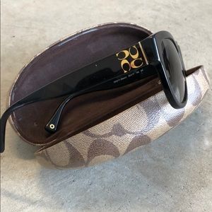 Coach sun glasses